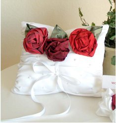Sweetheart Rose Collection: Ring Bearer Pillow