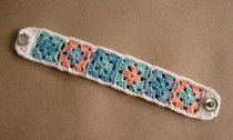 Granny Square Bracelet