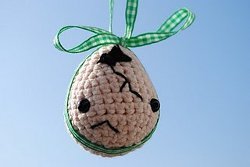 Mr. Broken Egg Crochet Pattern