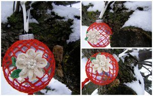 Roses in the Snow Ornament