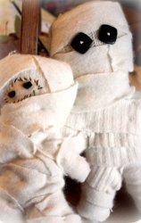 DIY Mummy Dolls