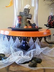Decorative Halloween Pedestal