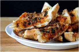 Mama J's Garlic Toast