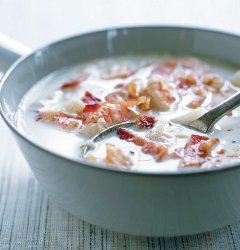 Maryland Crab, Shrimp, and Bacon Chowder