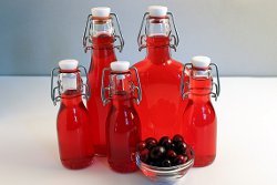 Homemade Cranberry Liqueur Recipe