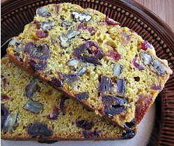 Almost Traditional Fruit Cake
