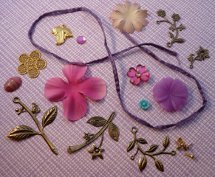 Easy Floral Bib Necklace