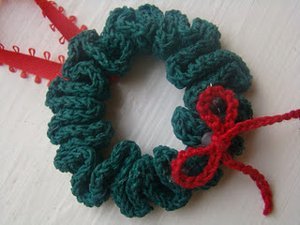 Beginner Christmas Wreath Ornament