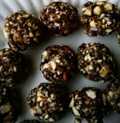No Bake Fruit and Nut Coconut Balls