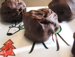 Easy Chocolate Rum Balls