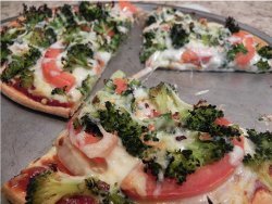 Garden Fresh Broccoli Pizza