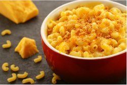 Slow Cooker Creamy Mac and Cheese