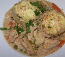 Slow Cooker Chicken and Dumplings