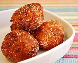 Homemade Dunkin' Donuts Munchkins