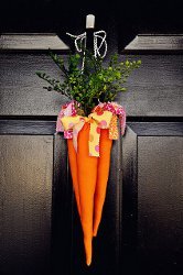 Dangling Carrots Door Display