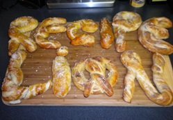 How To Make Auntie Annes Pretzel Recipes at Home