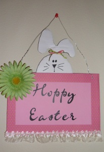 Hoppy Easter Wall Hanging