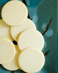 Make White Chocolate in Less Than 5 Minutes