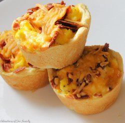 Bacon, Egg, and Cheese Breakfast Cups