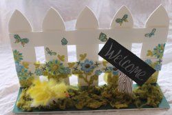 White Picket Fence Centerpiece