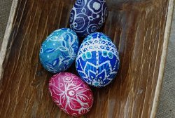 Dazzling Paper Mache Eggs