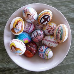Sharpie Doodle Easter Eggs