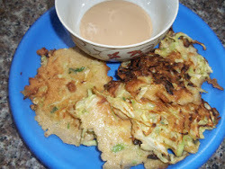 Okonomiyaki (Japanese Cabbage Pancakes)