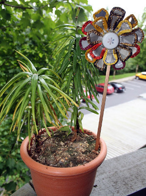 Bottle Cap Pinwheel Flower