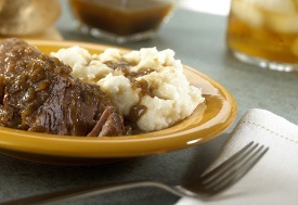 Slow Cooker Melt-In-Your-Mouth Short Ribs