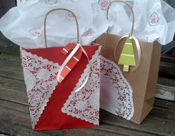 Lovely Lace Gift Bags