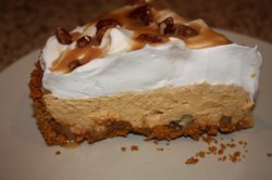 No-Bake Turtle Pumpkin Pie