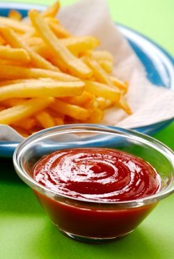 Spicy Sweet Homemade Ketchup | FaveGlutenFreeRecipes.com