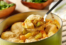 Simmering Slow Cooker Chicken and Dumplings