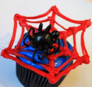 Spiderman Webbed Cupcakes