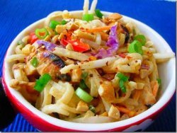 Spicy Peanut Noodles with Chicken