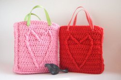 Cable Heart Gift Bag