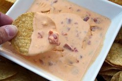 Copycat Velveeta's Famous Queso Dip