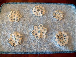 Quilted Snowflake Table Mat