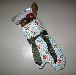 Creative Christmas Oven Mitts