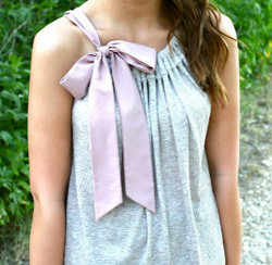 Bow Tie Top | AllFreeSewing.com
