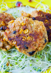 Corn Chip Crusted Southwestern Salmon Cakes