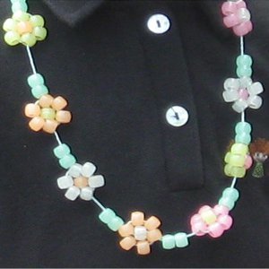 Daisy Chain Beaded Necklace