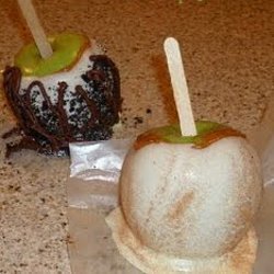 Delicious Gourmet Caramel Apples