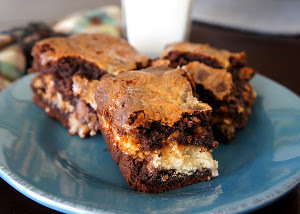 Gooey Samoa Cake Bars