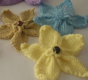 Blossoming Knitted Flowers