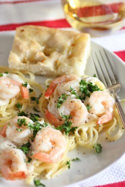 Copycat Shrimp Alfredo