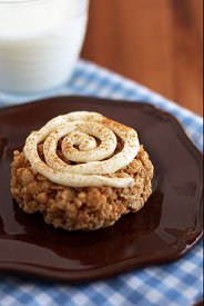 Cinnamon Roll Rice Krispie Treats