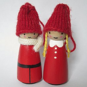 Snow People Ornaments with Knit Accessories