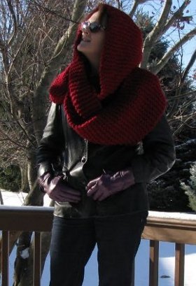 Hooded Snow White Cowl