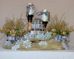 Sparkling Holiday Centerpiece